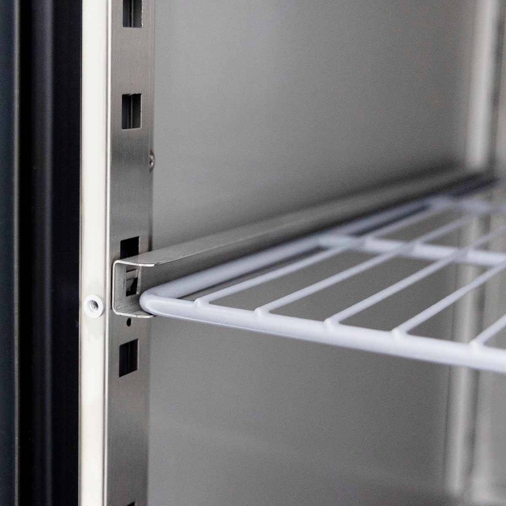 Kühltisch / 3-türig - Monoblock, 1795 x 700 mm