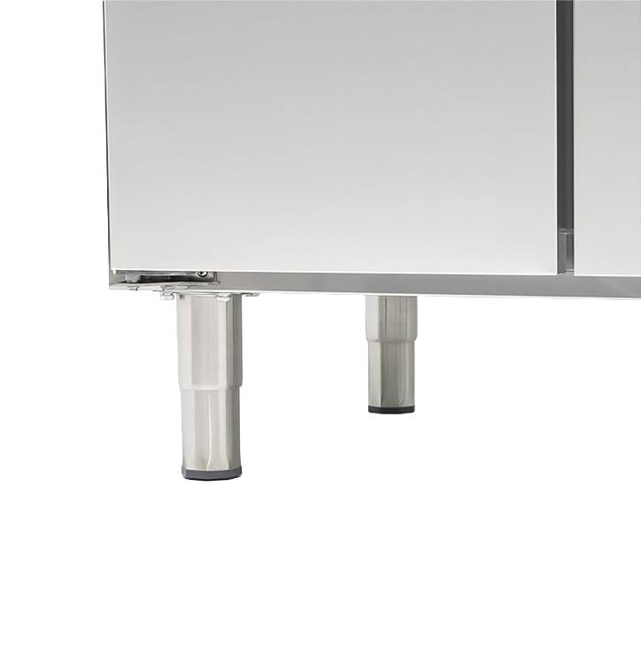 700 Kühltisch aus Edelstahl, 2230 x 700 x 860 mm, 284 L